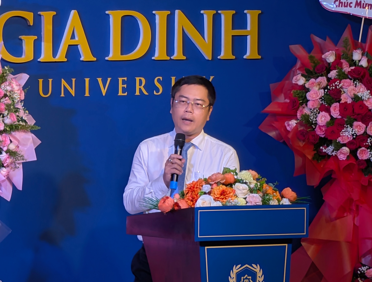 TS Võ Trung Tín, Trường ĐH Luật TP Hồ Chí Minh phát biểu tại Hội thảo.