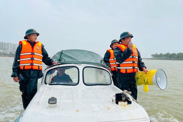 Chủ động ứng phó bão số 10 (Bualoi) ảnh hưởng trực tiếp tỉnh Quảng Trị