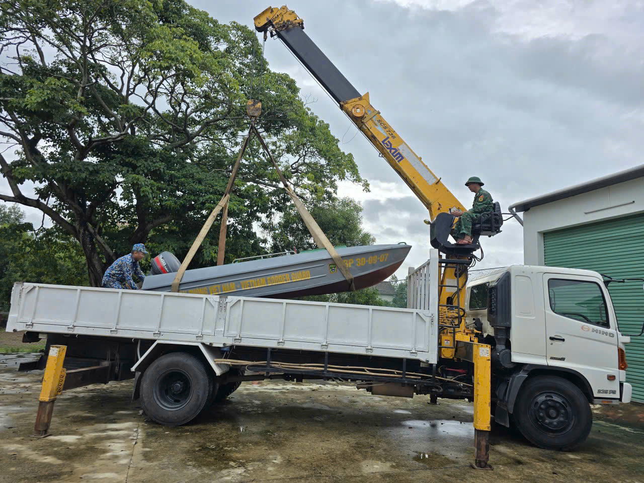 Bộ đội Biên phòng Quảng Trị
chủ động triển khai đồng bộ các phương án khẩn cấp phòng chống bão số 10.