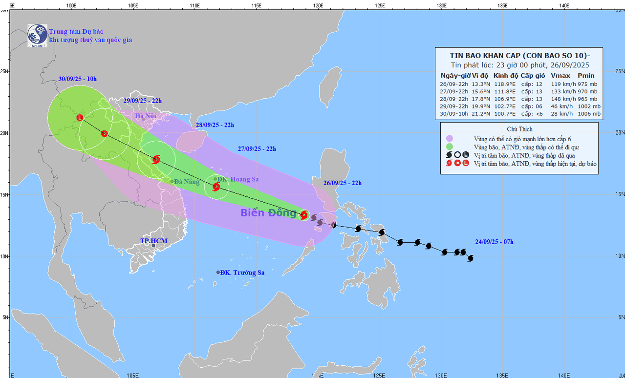 Bão số 10 lao vào đất liền: Thủ tướng “lệnh” ứng phó ở mức cao nhất, Nhân dân là ưu tiên cao nhất