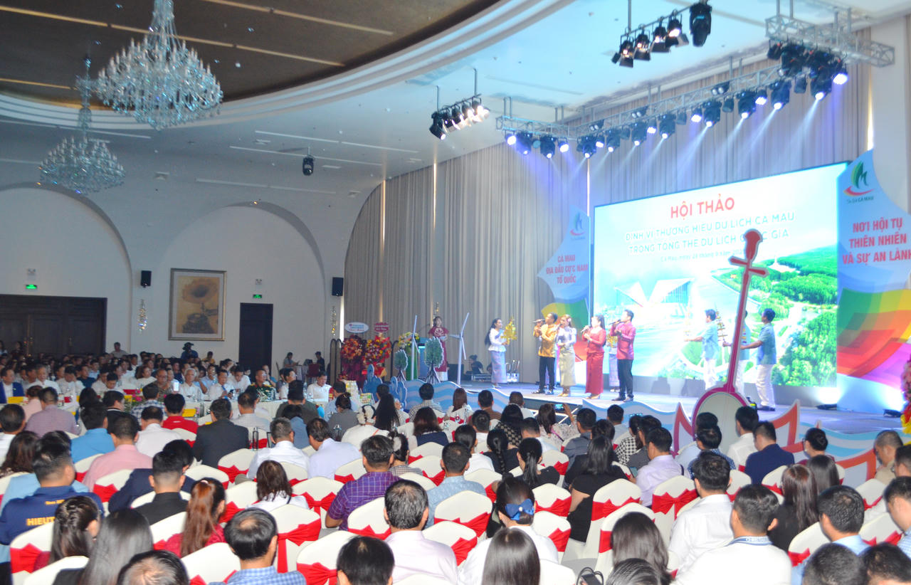 Văn nghệ chào mừng Hội thảo.