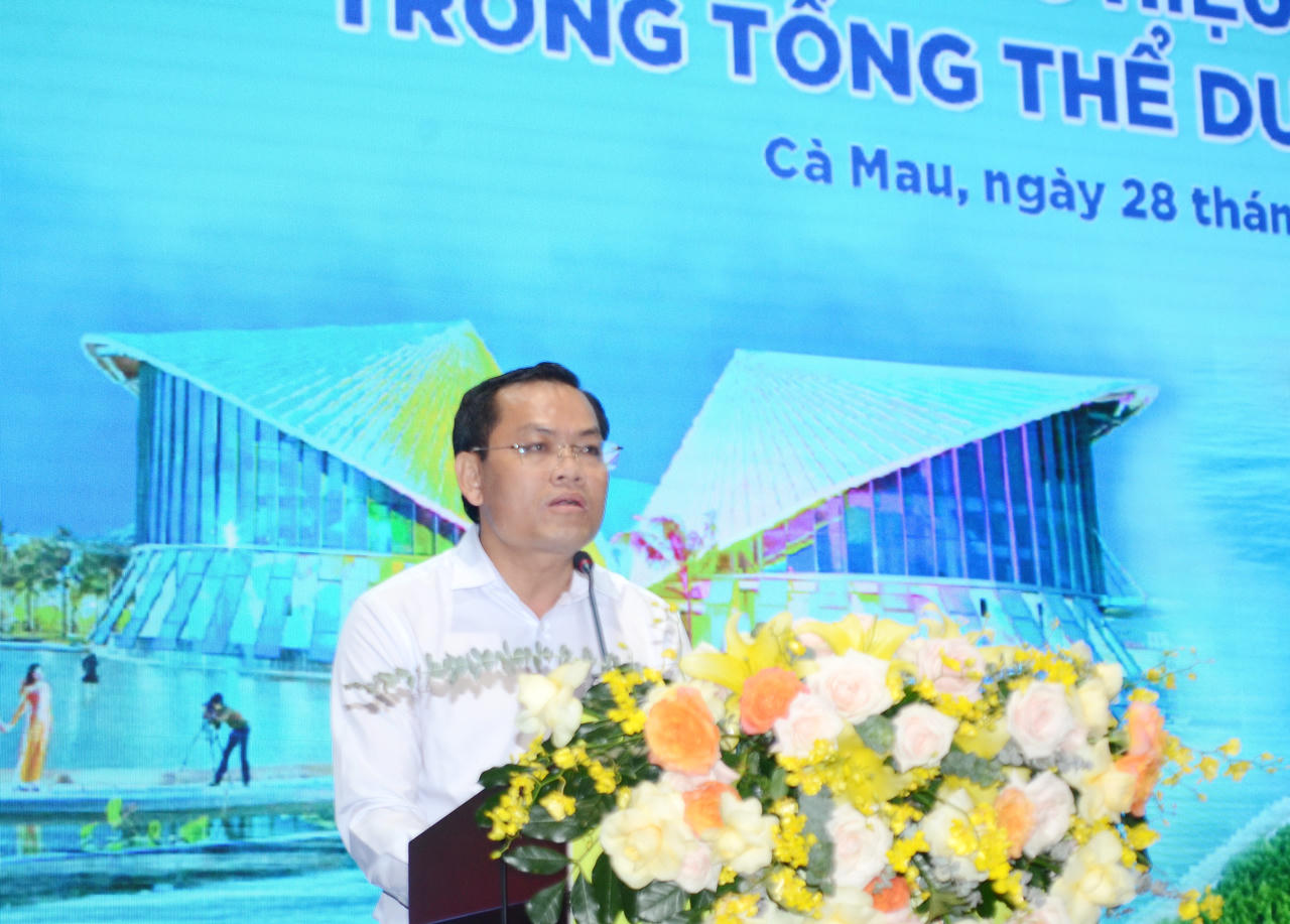 Ông Ngô Vũ Thăng – Phó Chủ tịch UBND tỉnh Cà Mau phát biểu chào mừng Hội thảo.