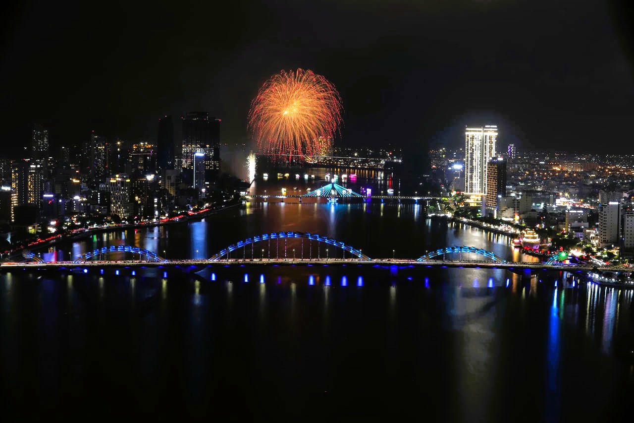 Đà Nẵng phối hợp tổ chức thành công Lễ hội pháo hoa quốc tế DIFF 2025.