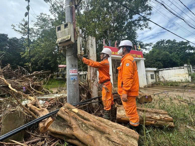 Đã khắc phục 7/15 sự cố lưới điện 500 kV