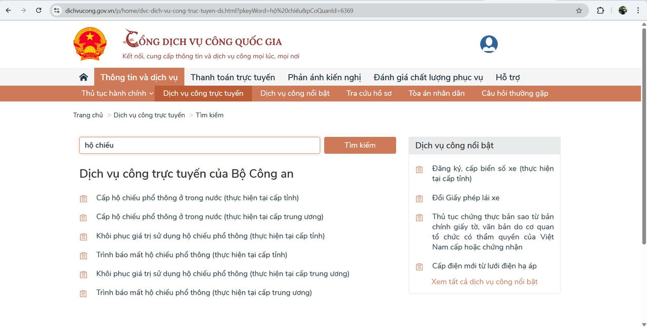 Thủ tục liên quan đến hộ chiếu trên Cổng dịch vụ Công Quốc gia.