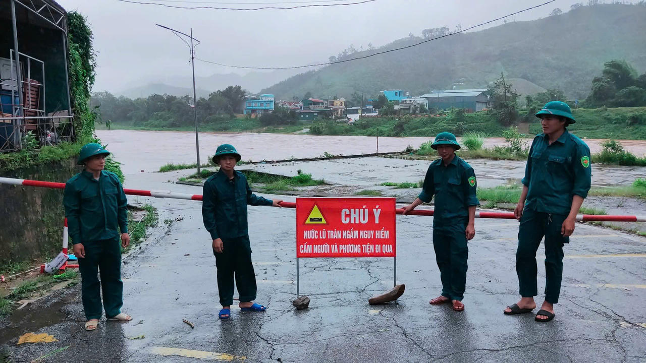 Dự báo, trong ngày 29.9, mực nước trên các sông tiếp tục ở mức cao, có khả năng gây ngập cục bộ.
