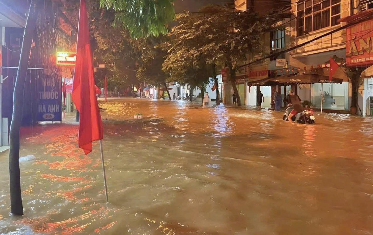 Ngày 30/9 Lào Cai cho học sinh nghỉ học để ứng phó hoàn lưu bão số 10