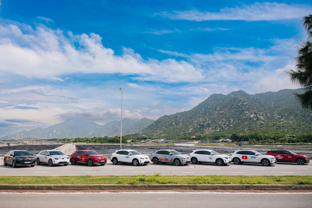 Wonder Trip 2025: Đoàn xe VinFast xuyên Việt tạo nên những khoảnh khắc đẹp như mơ