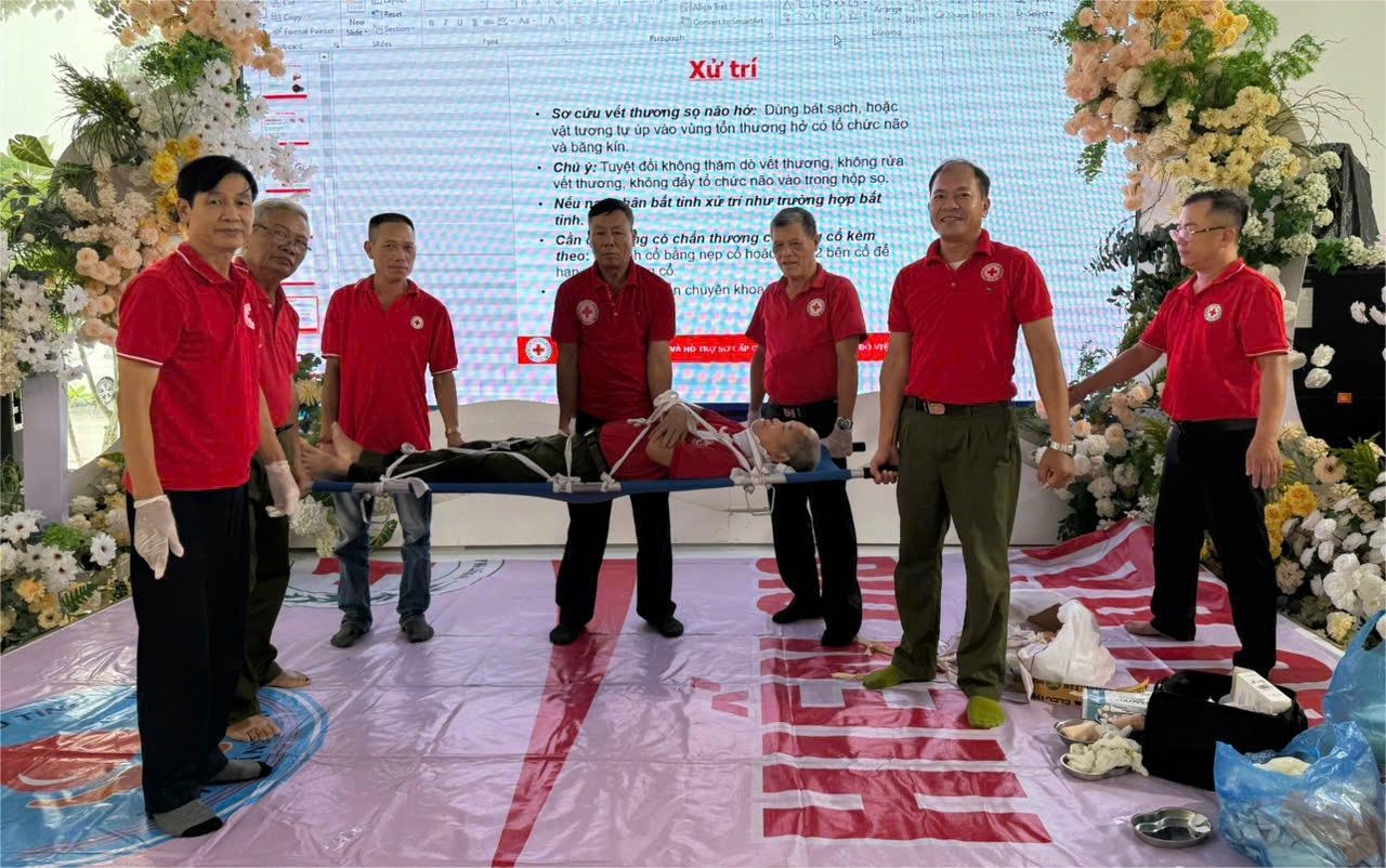 Lớp tập huấn trang bị kiến thức, kỹ năng cần thiết cho lực lượng tình nguyện viên, từ đó kịp thời hỗ trợ nạn nhân trong các tình huống TNGT, giảm thiểu tổn thương nặng và nguy cơ tử vong.