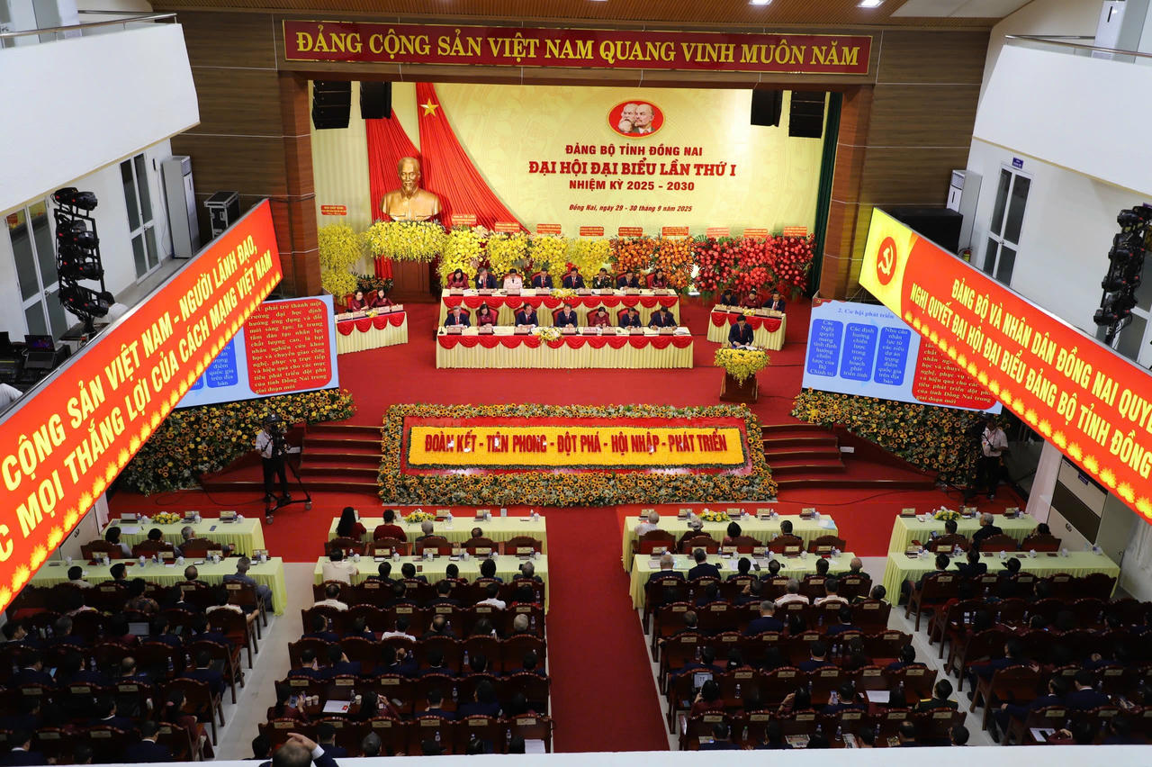 Toàn cảnh Đại hội.