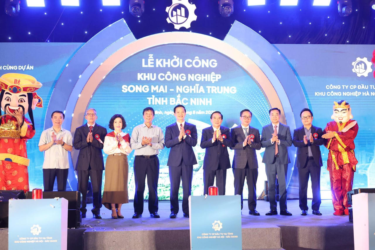 Chủ tịch UBND tỉnh Bắc Ninh Vương Quốc Tuấn tham dự lễ Khởi công KCN Song Mai - Nghĩa Trung.