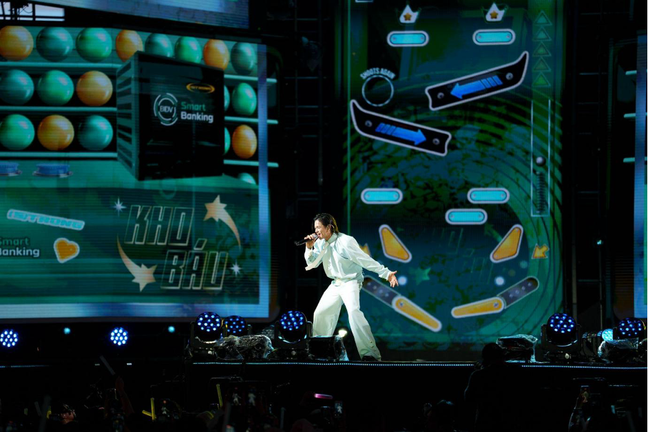 (S)TRONG Trọng Hiếu và bản hit “Kho báu”.