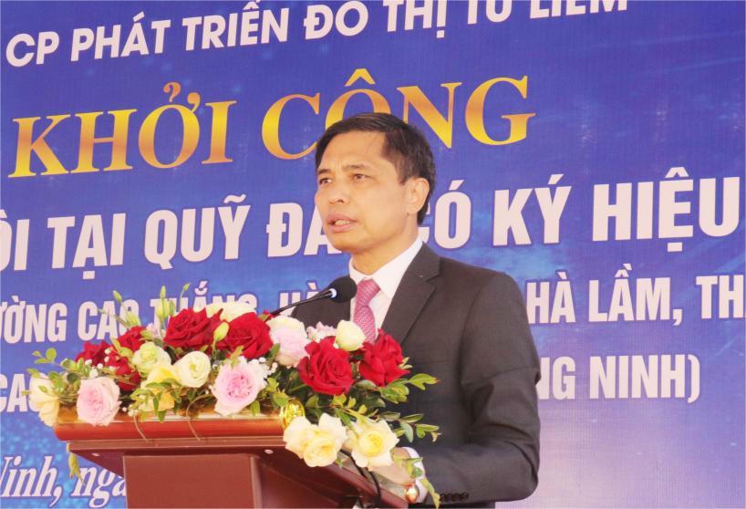 Ông Vũ Văn Diện - Phó Chủ tịch Thường trực UBND tỉnh Quảng Ninh phát biểu tại lễ khởi công dự án OXH-01.