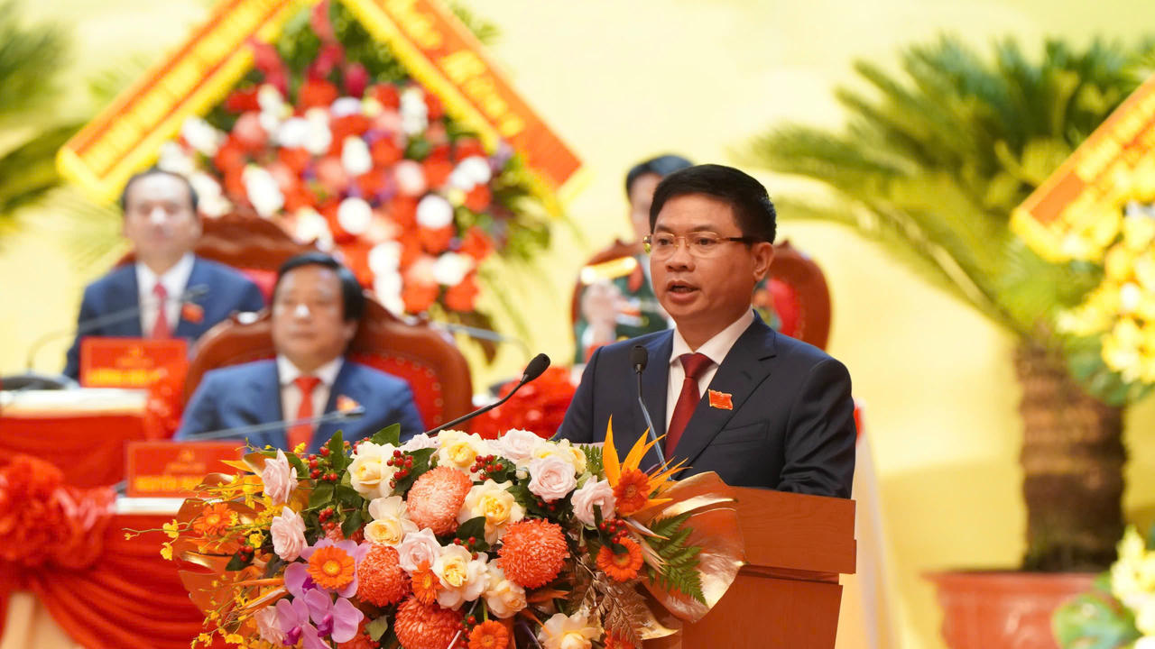 Ông Trương Quốc Huy, Ủy viên Ban Chấp hành Trung ương Đảng, Bí thư Tỉnh ủy Ninh Bình, Trưởng đoàn Đại biểu Quốc hội tỉnh Ninh Bình được Bộ Chính trị chỉ định phân công giữ chức Bí thư Tỉnh ủy Phú Thọ nhiệm kỳ 2025 - 2030.