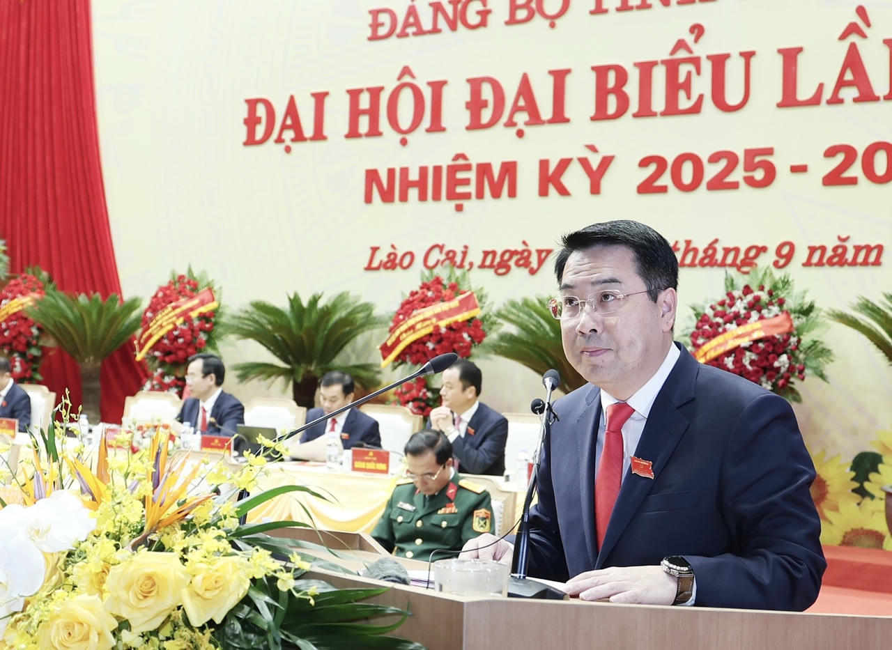 Ông Nguyễn Tuấn Anh - Phó Bí thư Tỉnh ủy Lào Cai phát biểu tại Đại hội.