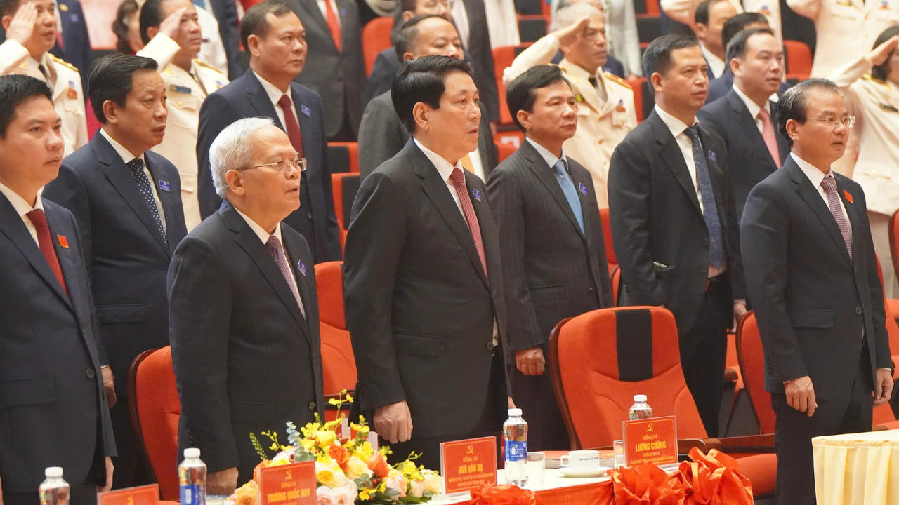 Chủ tịch nước Lương Cường dự và chỉ đạo Đại hội đại biểu Đảng bộ tỉnh Phú Thọ lần thứ I, nhiệm kỳ 2025–2030