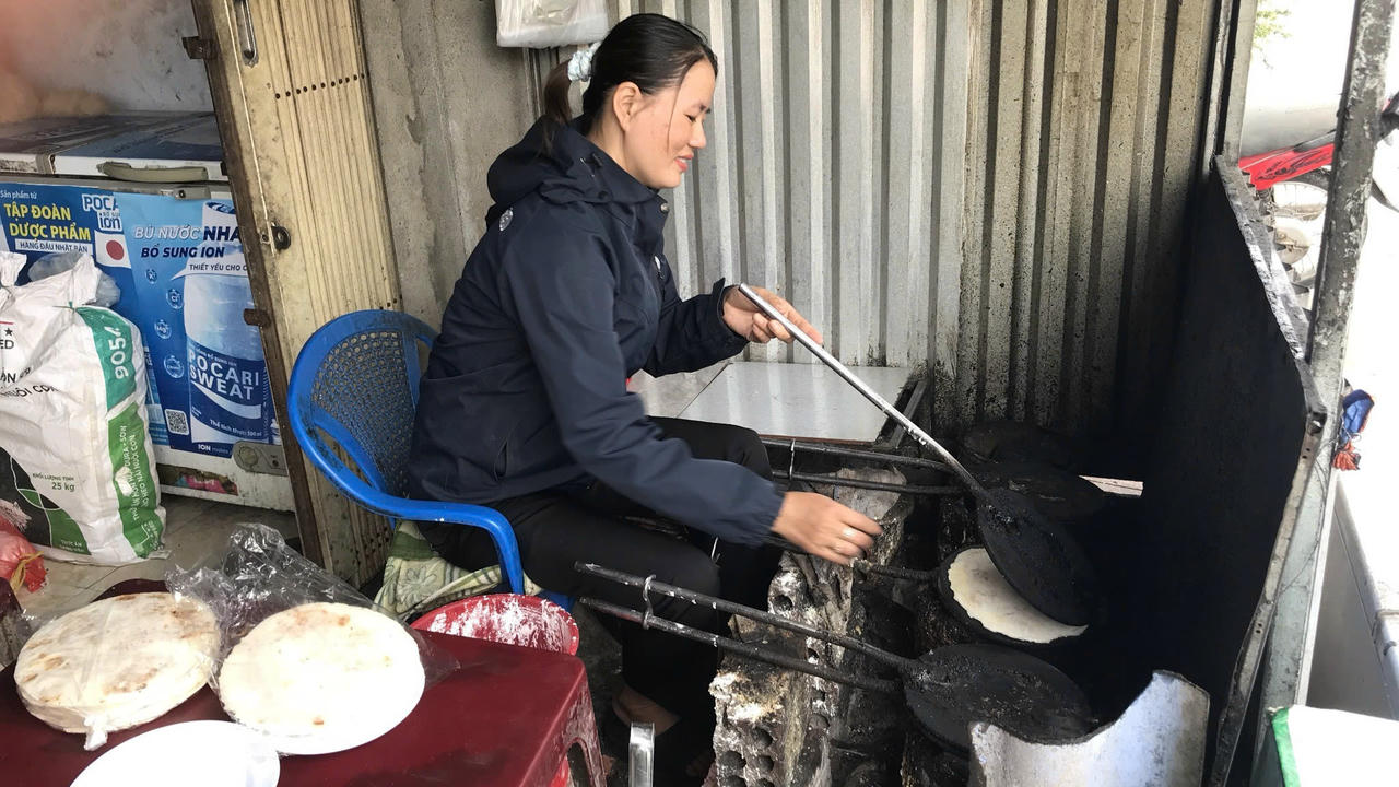 Chị Yến vượt qua nghịch cảnh, chăm chỉ buôn bán và đã thoát nghèo