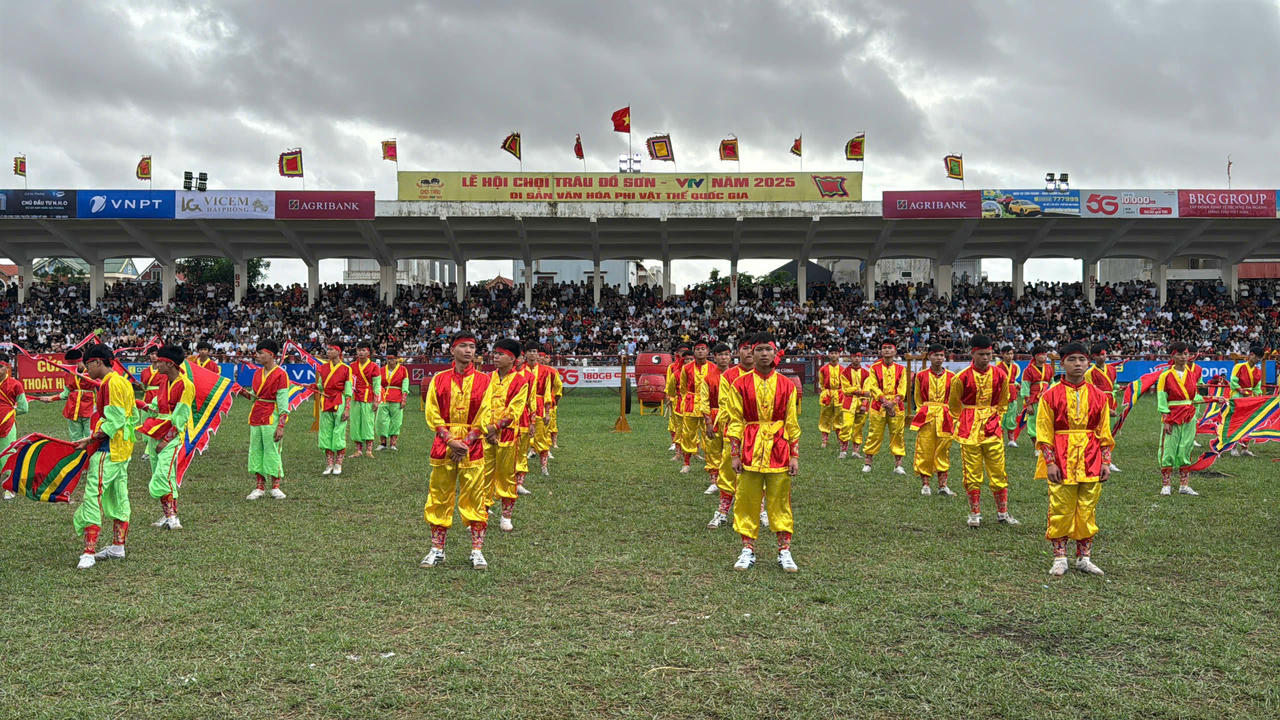 Màn trống hội khai mạc Lễ hội