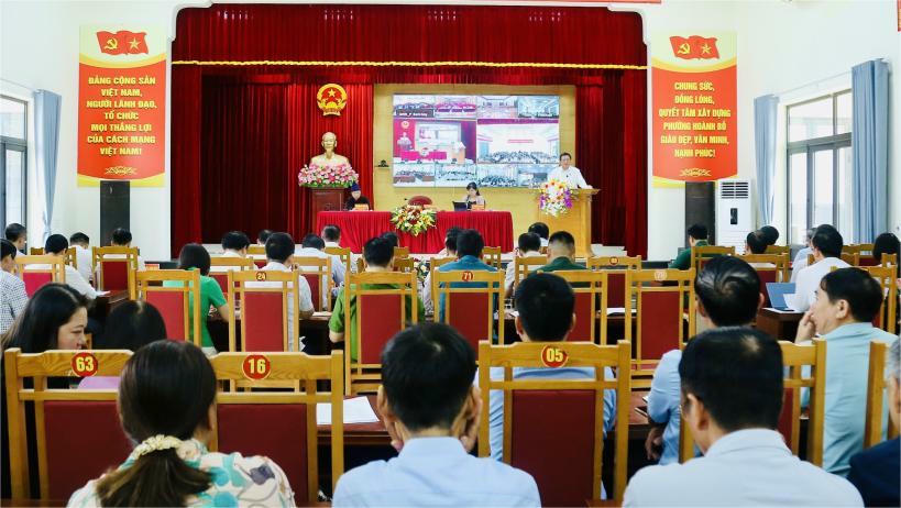 Đại biểu Quốc hội Nguyễn Xuân Thắng tiếp xúc cử tri tại Quảng Ninh