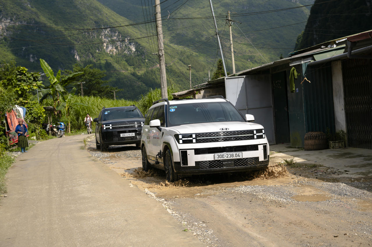 Hành trình đi tìm dấu ấn văn hóa 1.000km cùng Hyundai Santa Fe