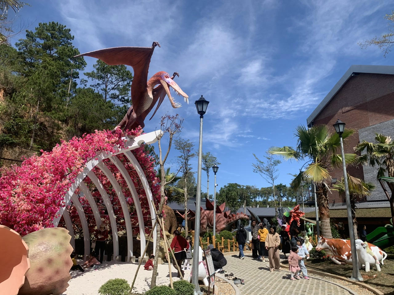 Một điểm vui chơi giải trí vừa mới được đầu tư ở phường Cam Ly - Đà Lạt thu hút du khách.