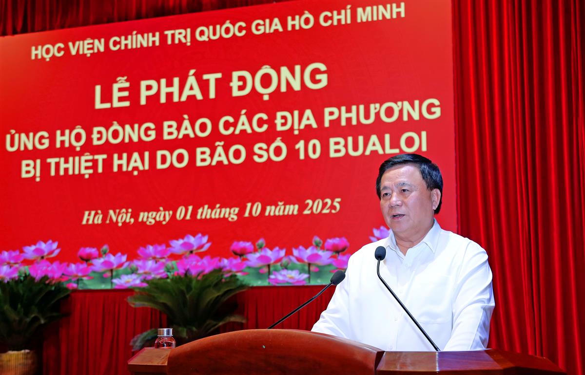 GS,TS Nguyễn Xuân Thắng, Ủy viên Bộ Chính trị, Giám đốc Học viện, Chủ tịch Hội đồng lý luận Trung ương phát biểu tại Lễ phát động. Ảnh: hcma.vn