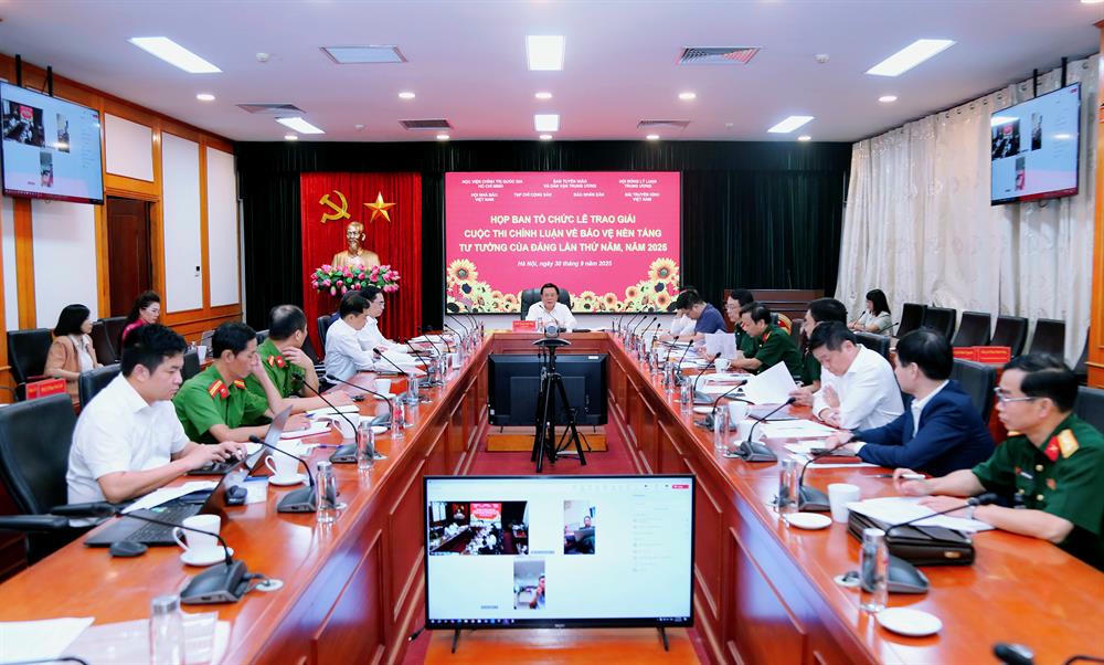 Quang cảnh cuộc hop. Ảnh: hcma.vn