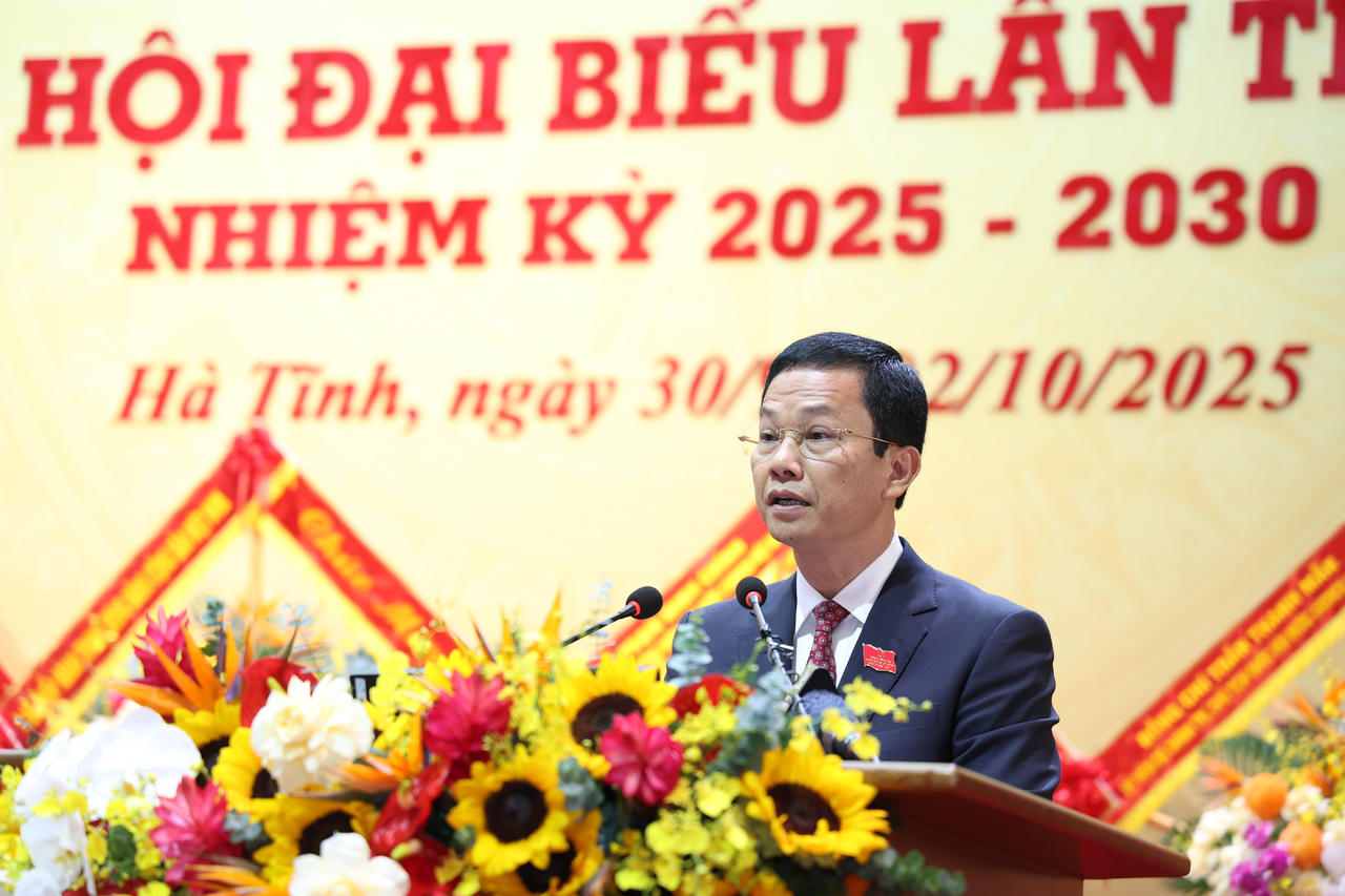 Giám đốc Sở Tài chính Hà Tĩnh Nguyễn Trọng Hiếu trình bày tham luận.