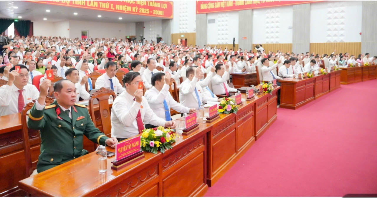Quang cảnh Đại hội đại biểu Đảng bộ tỉnh An Giang lần thứ I, nhiệm
kỳ 2025 – 2030.