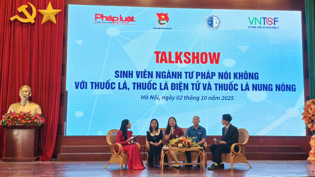 Toạ đàm Sinh viên ngành Tư pháp nói Không với thuốc lá, thuốc lá điện tử, thuốc lá nung nóng