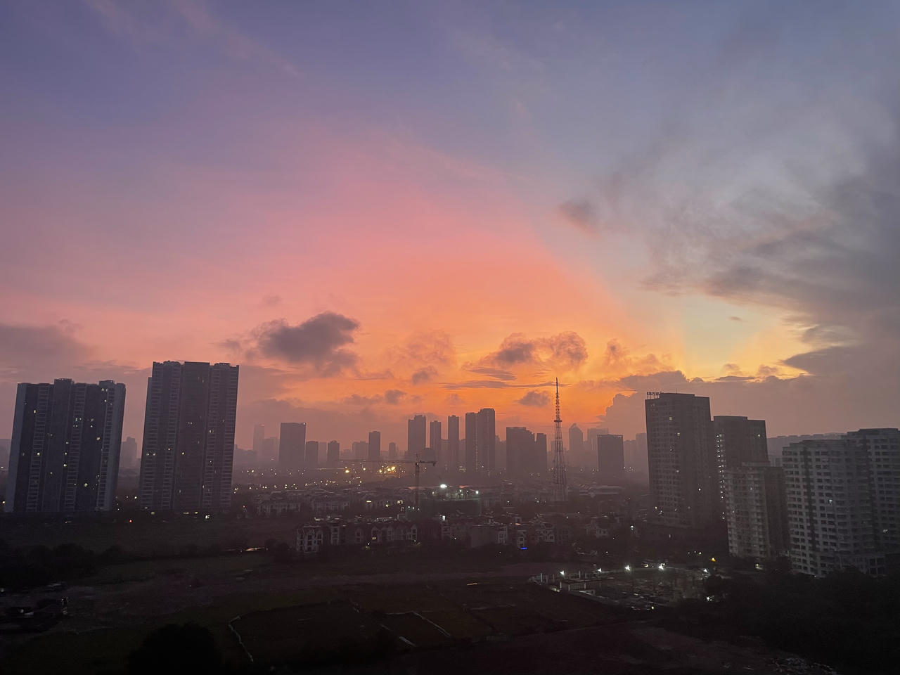 Giông bão, đời người và lẽ sống thuận thiên