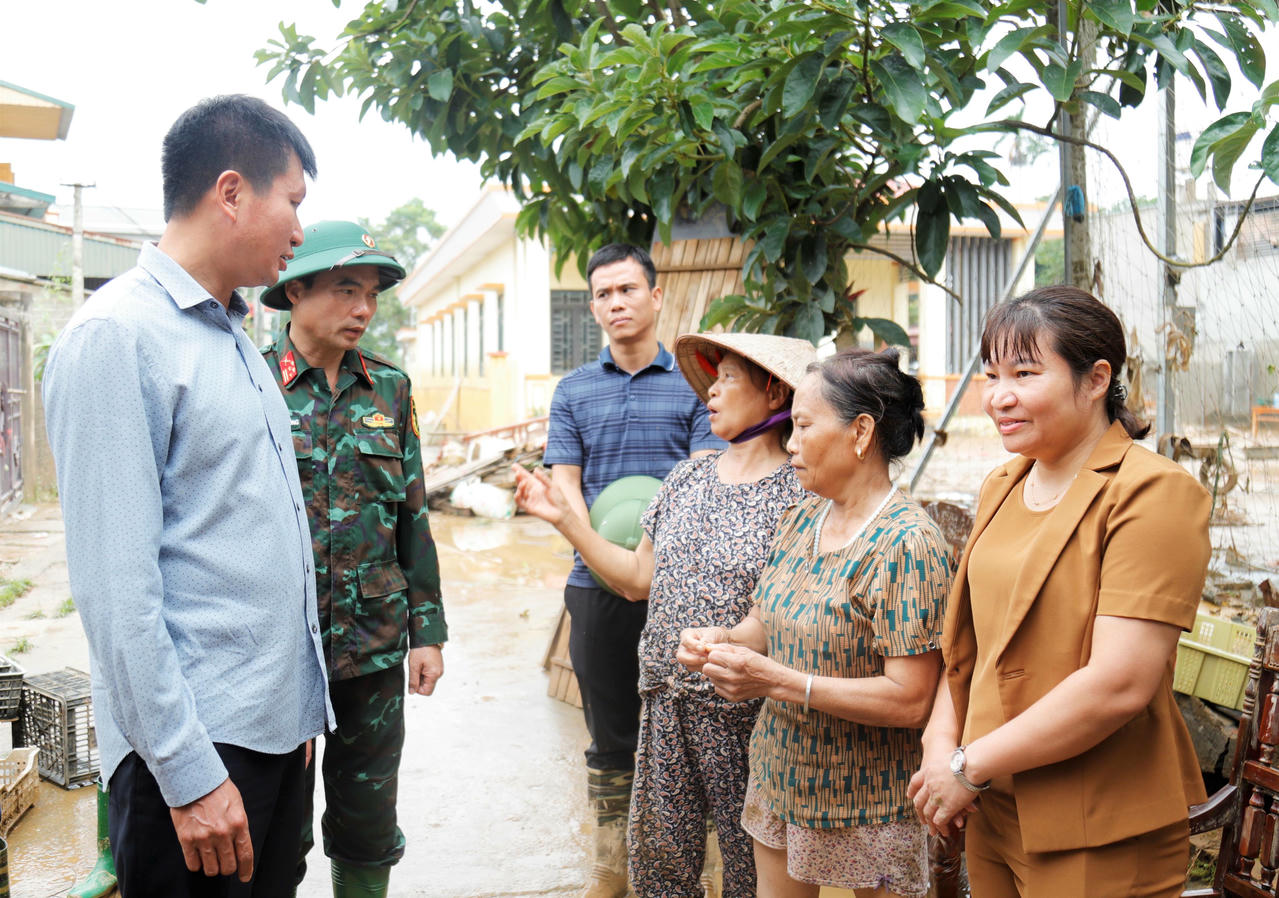 Lãnh đạo tỉnh Lào Cai kiểm tra, chỉ đạo khắc phục hậu quả mưa lũ
