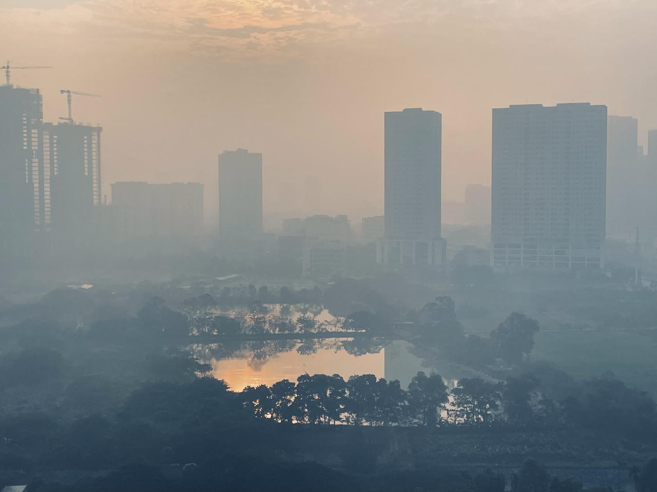 Giông bão, đời người và lẽ sống thuận thiên