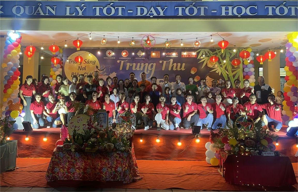 Chương trình Trăng sáng biên giới - Trung thu cho em mang đến nhiều ý nghĩa cho học trò vùng cao.