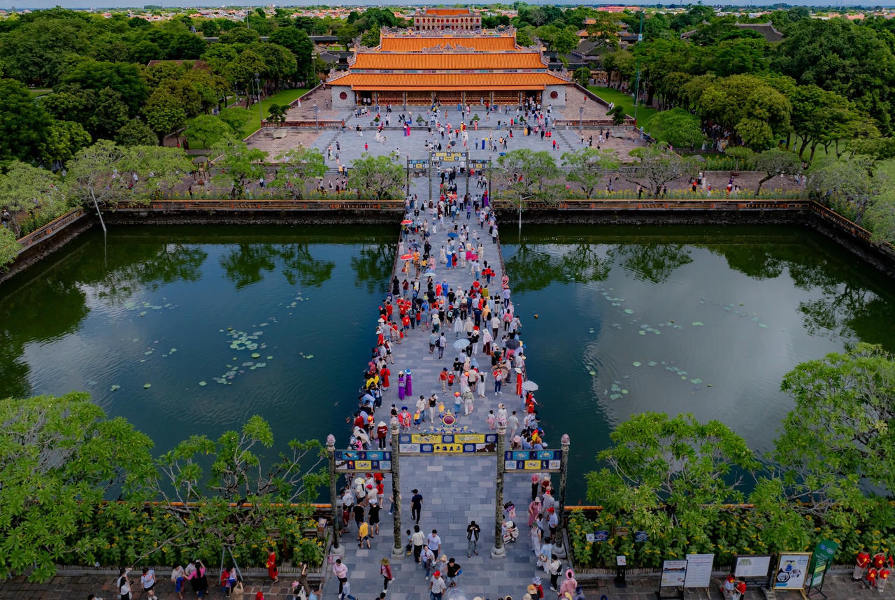 Huế là điểm đến du lịch sở hữu 8 di sản được UNESCO công nhận là di sản thế giới. 