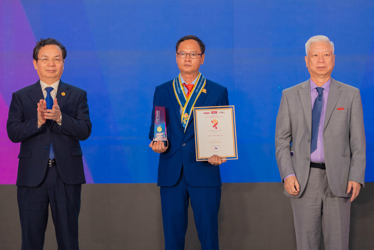 Yến sào Khánh Hòa được vinh danh trong Top 10 Thương hiệu Tăng trưởng Xanh 2025