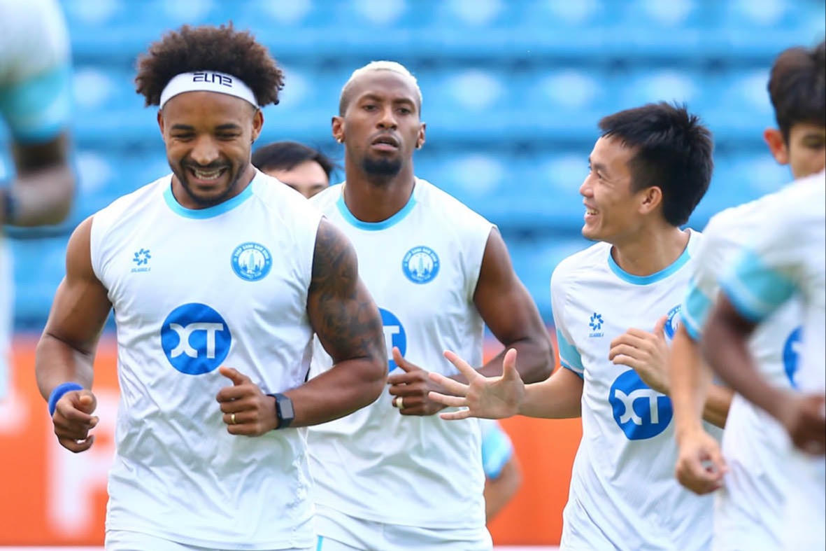 Nhập tịch cầu thủ - con đường ngắn để hướng tới mục tiêu xa hơn