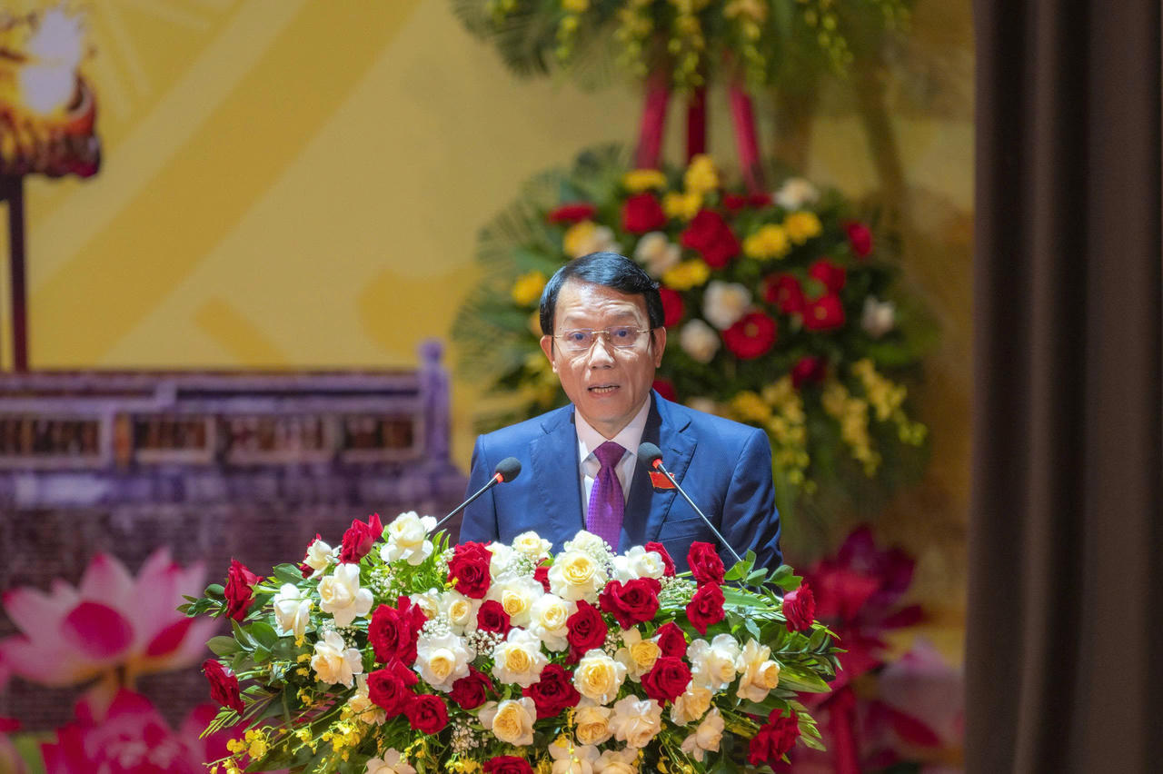 Đại tướng Lương Tam Quang: "TP Huế sau bước chuyển mình, trở thành thành phố trực thuộc Trung ương, cùng với không gian, động lực phát triển mới từ vận hành chính quyền địa phương 2 cấp, đang đứng trước trách nhiệm mới rất vẻ vang".