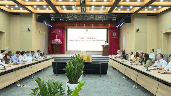 Quang cảnh Lễ phát động.