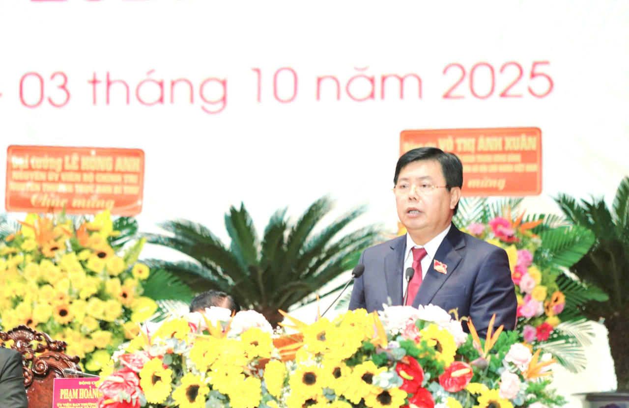 Ủy viên Ban Chấp hành Trung ương Đảng, Bí thư Tỉnh ủy An Giang Nguyễn Tiến Hải phát biểu khai mạc Đại hội.