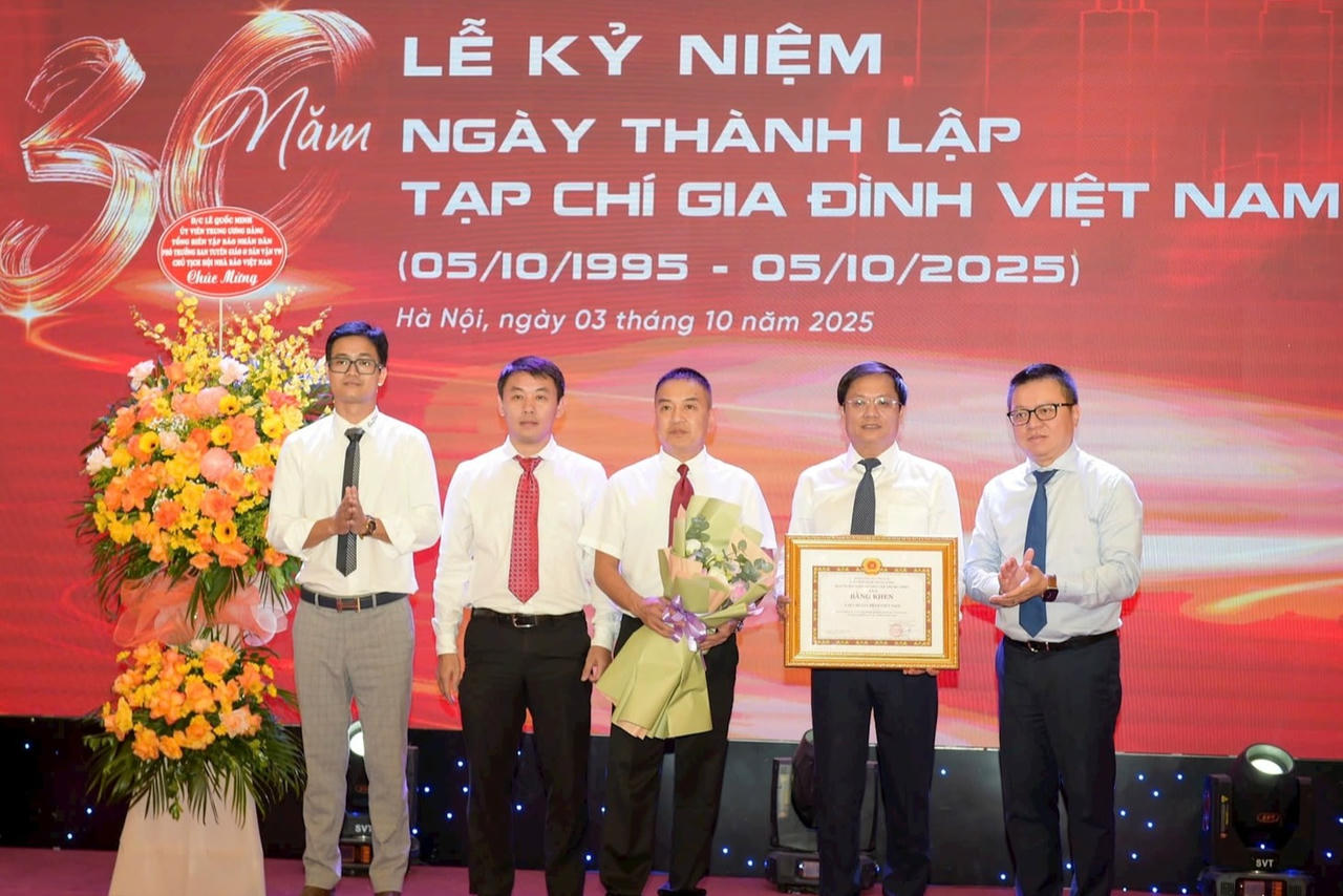  Đồng hành, tôn vinh, lan tỏa những giá trị của gia đình Việt