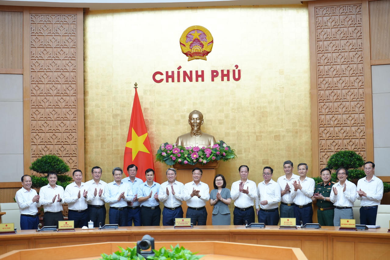 Các thành viên Hội đồng Phổ biến giáo dục pháp luật Trung ương. 