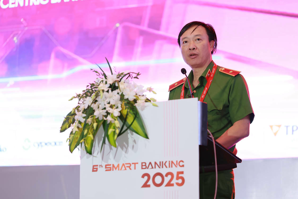 Thiếu tướng Nguyễn Ngọc Cương, Giám đốc Trung tâm Dữ liệu quốc gia (Bộ Công an), Phó Chủ tịch Hiệp hội Dữ liệu quốc gia.