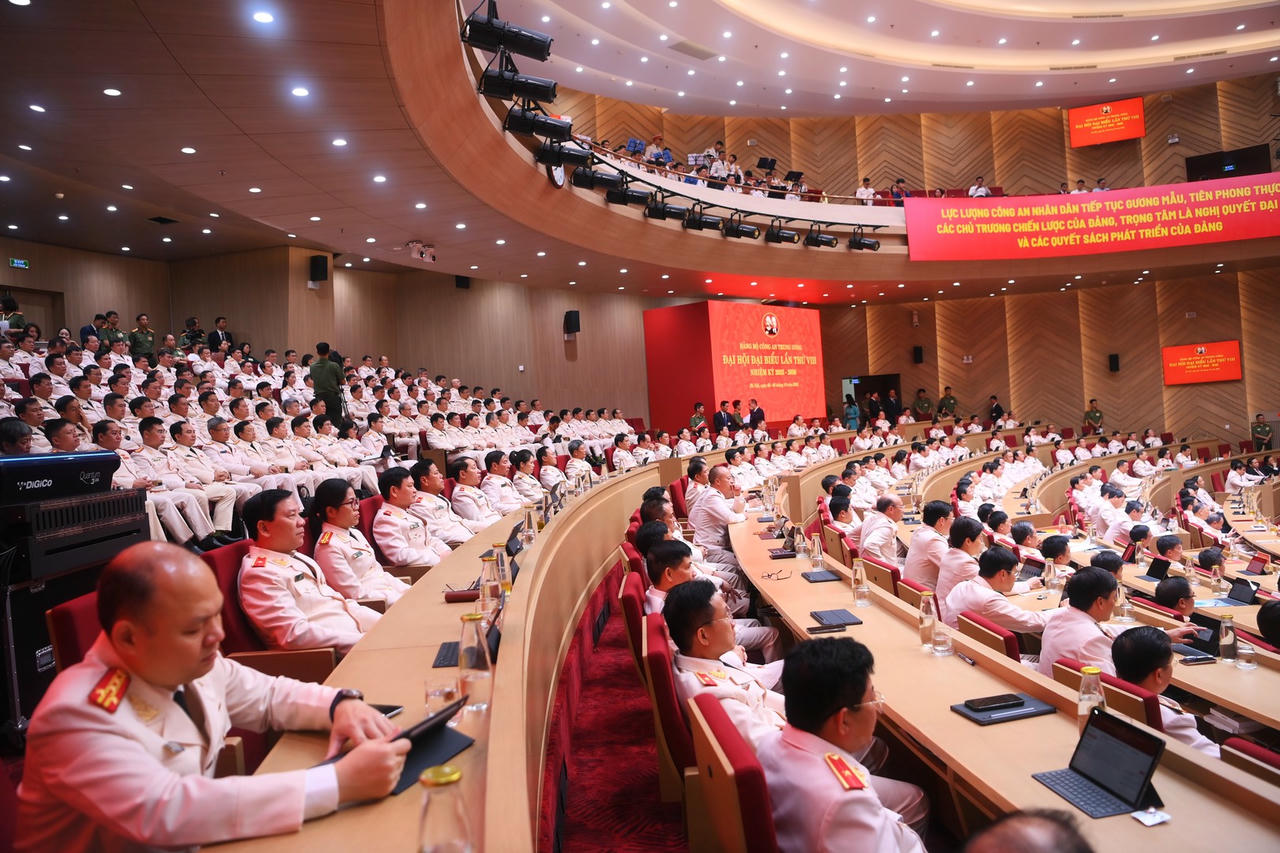 Các đại biểu dự Đại hội.