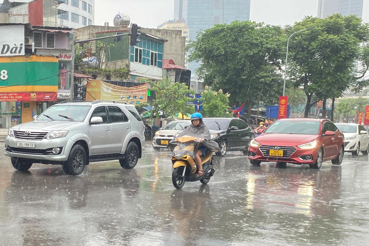 Ảnh hưởng của bão số 11, Hà Nội sẽ có mưa vừa, mưa to