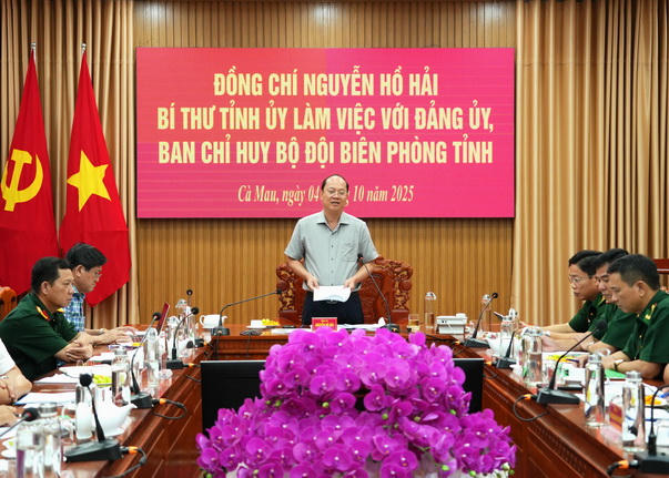 Bí thư Tỉnh ủy Cà Mau làm việc với BĐBP tỉnh về công tác quản lý, bảo vệ chủ quyền và chống khai thác IUU