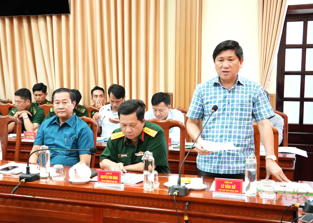 Ông Lê Văn Sử - Phó Chủ tịch UBND tỉnh Cà Mau phát biểu về công tác chống khai thác IUU.