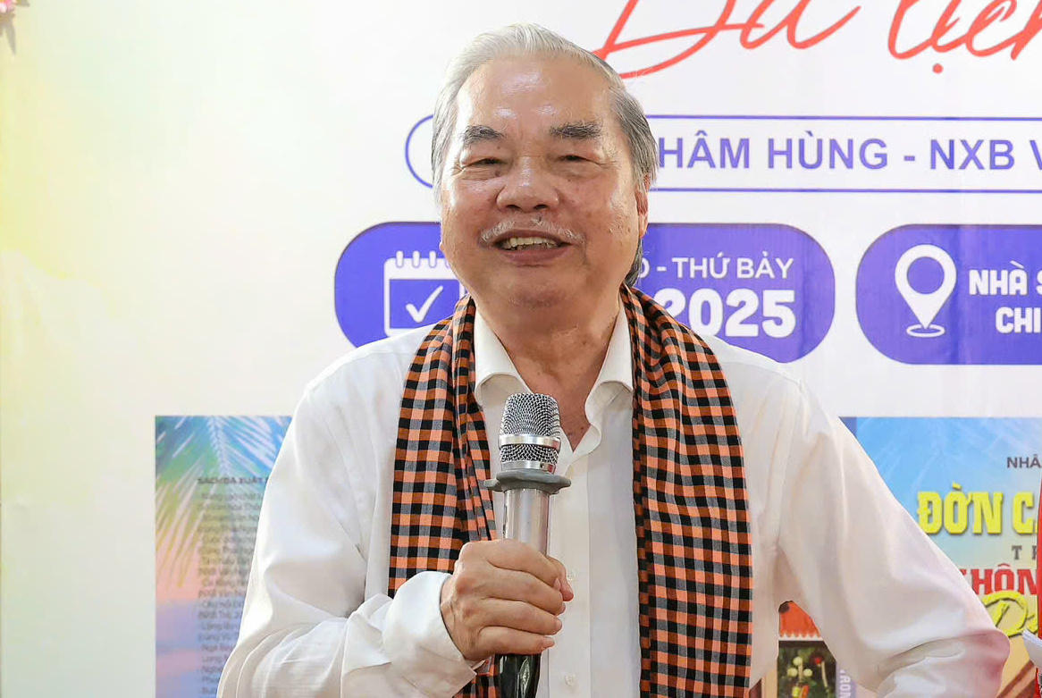 Nhà nghiên cứu Nhâm Hùng chia sẻ về quyển sách mới