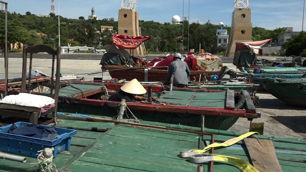 Các lực lượng tại chỗ là yếu tố quyết định trong công tác phòng, chống bão. 