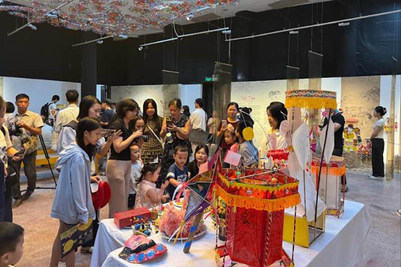 Tìm lại ký ức Trung thu qua những trò chơi dân gian 